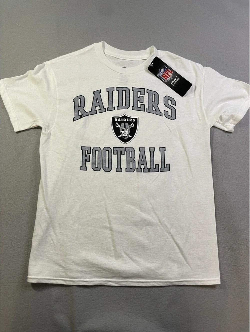 Las Vegas Raider’s NFL Youth T-Shirt, Size Small 8